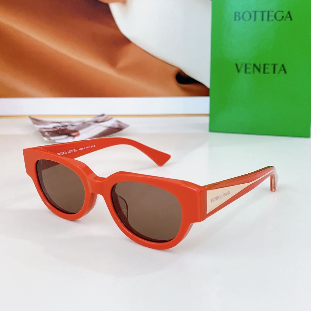 Bottega Veneta Sunglasses